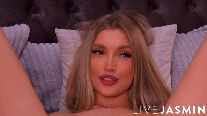 LeyahSummer LeyahSummer